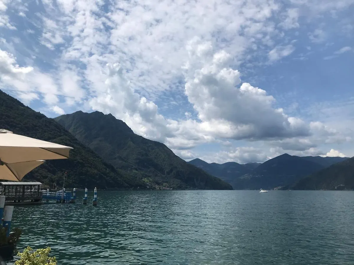 Appartamento Nelly - Per 4 Persone - Caray Park - Sale Marasino - Lago D'Iseo 마로네
